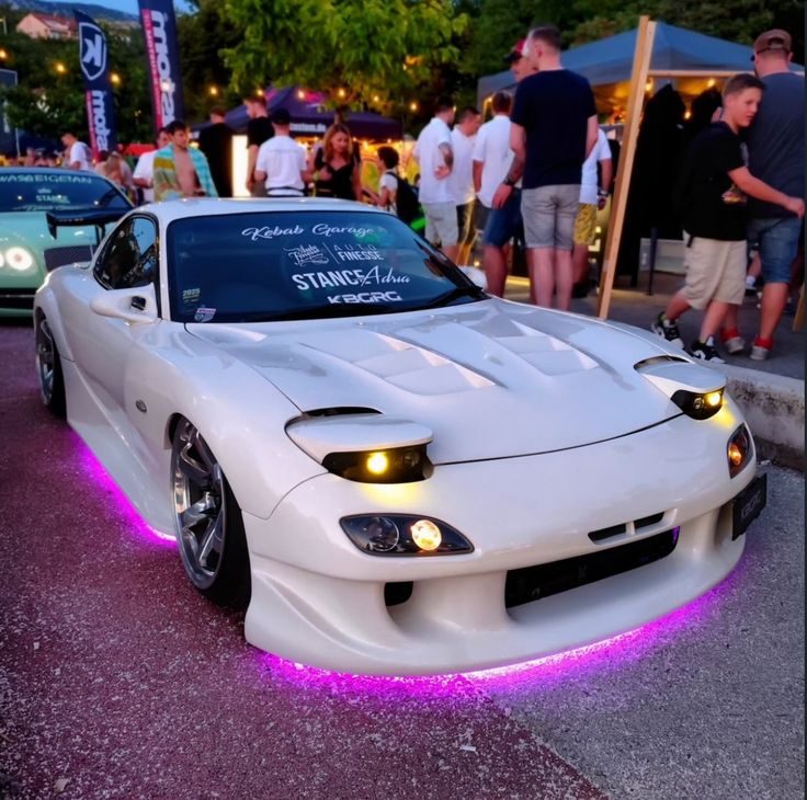 Which car had the best pop-up headlights?