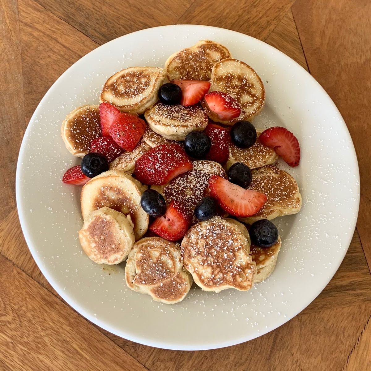 Mini pancake bites for breakfast 🥞🍓